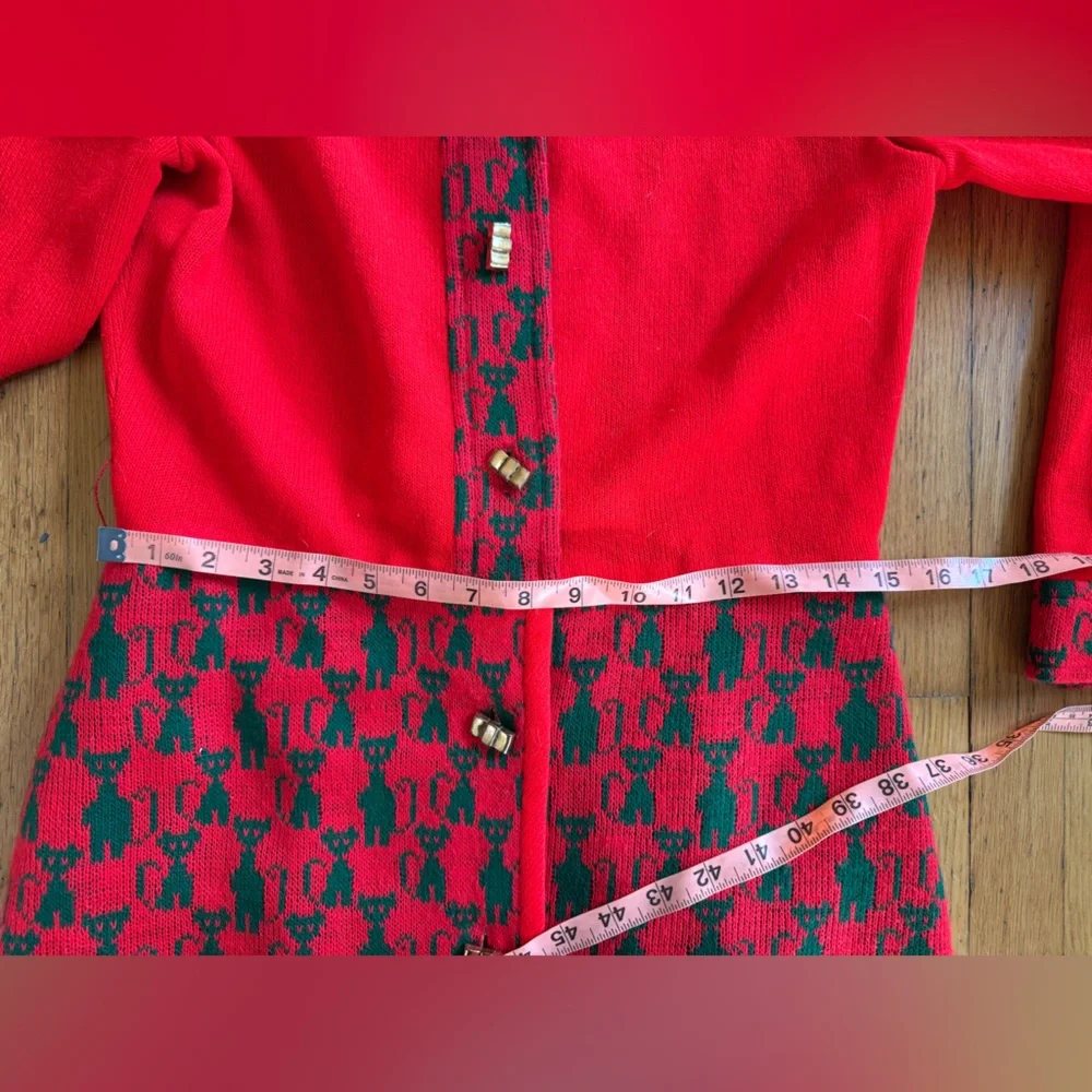 70s Vintage Red and Green Novelty Cat Print Dress - Picture 4 of 6